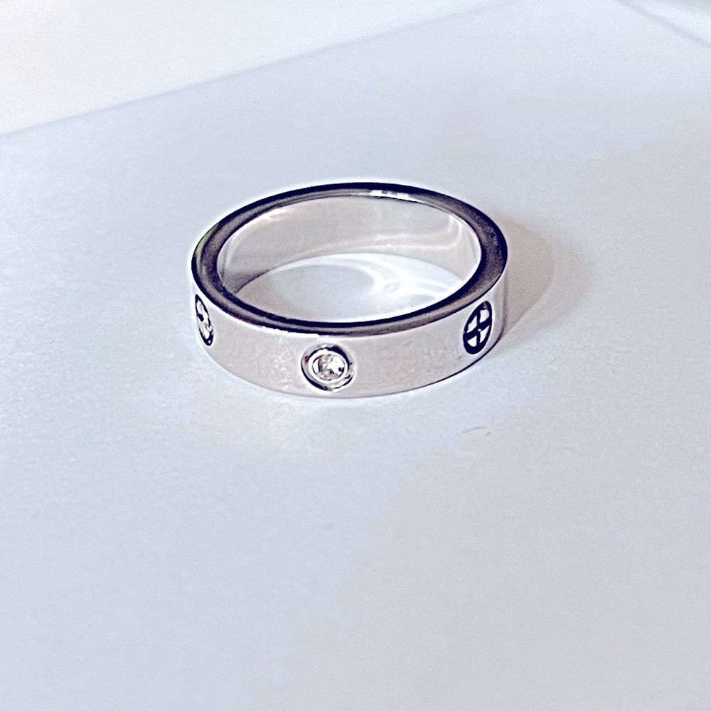 Band Ring 💍 - Picture 2 of 4